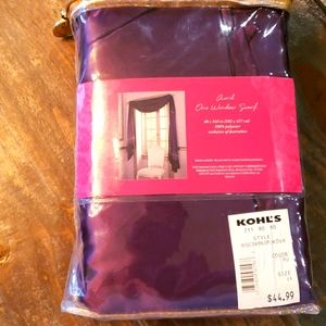 Candie's Window Scarf